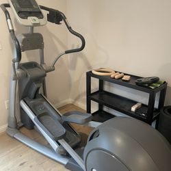 PRECOR EFX 546i Commercial Series Elliptical Machine