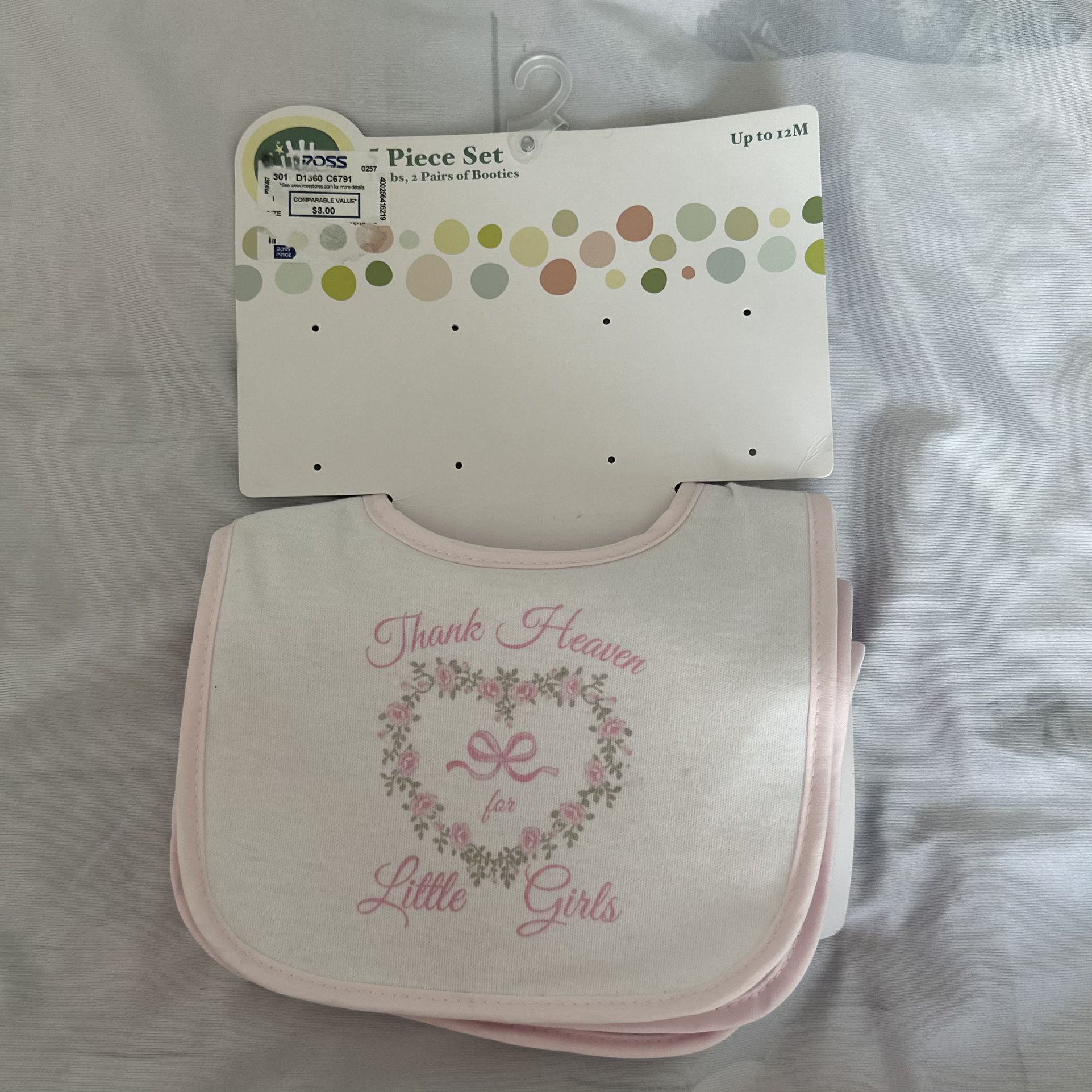 3 BIBS BRAND NEW WITH TAGS NWT