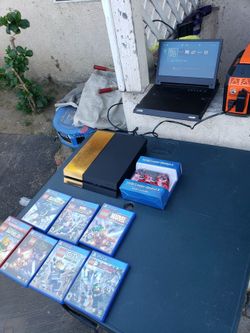 Gold & Black PS4 Playstation 4 500GB & 1 Control $120! Or with 7 Games is $220! Trade up are welcome. All works 100% can be tested