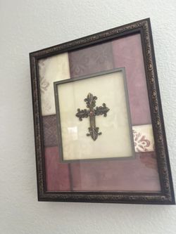 wall cross deco