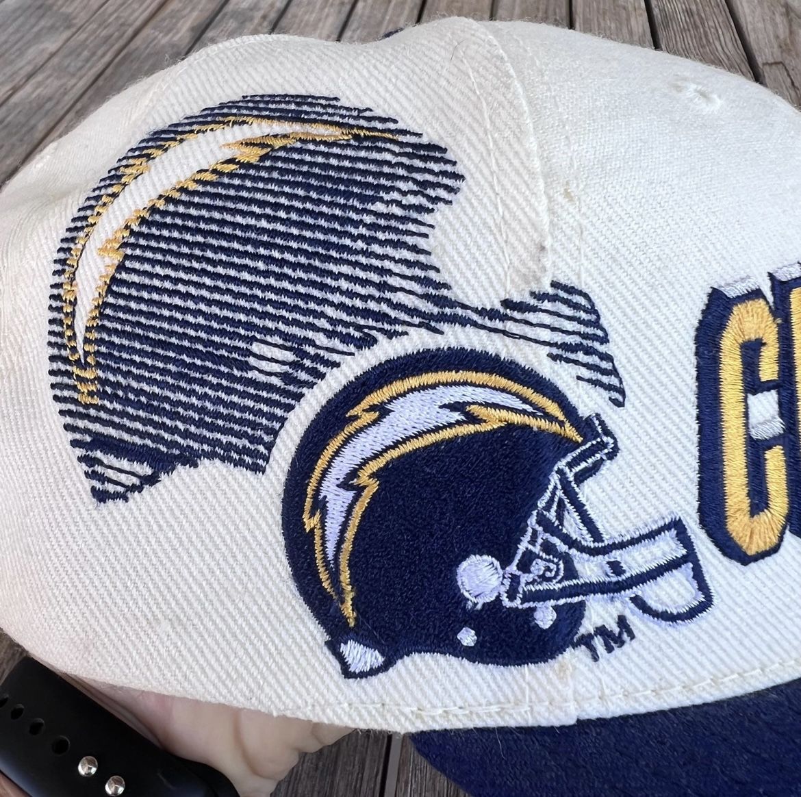 Vintage San Diego Chargers Sports Specialties Shadow Snapback Football –  Stuck In The 90s Sports