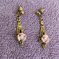 Vintage Pink Rose And Golden Marcasite Style Pierced Earrings 