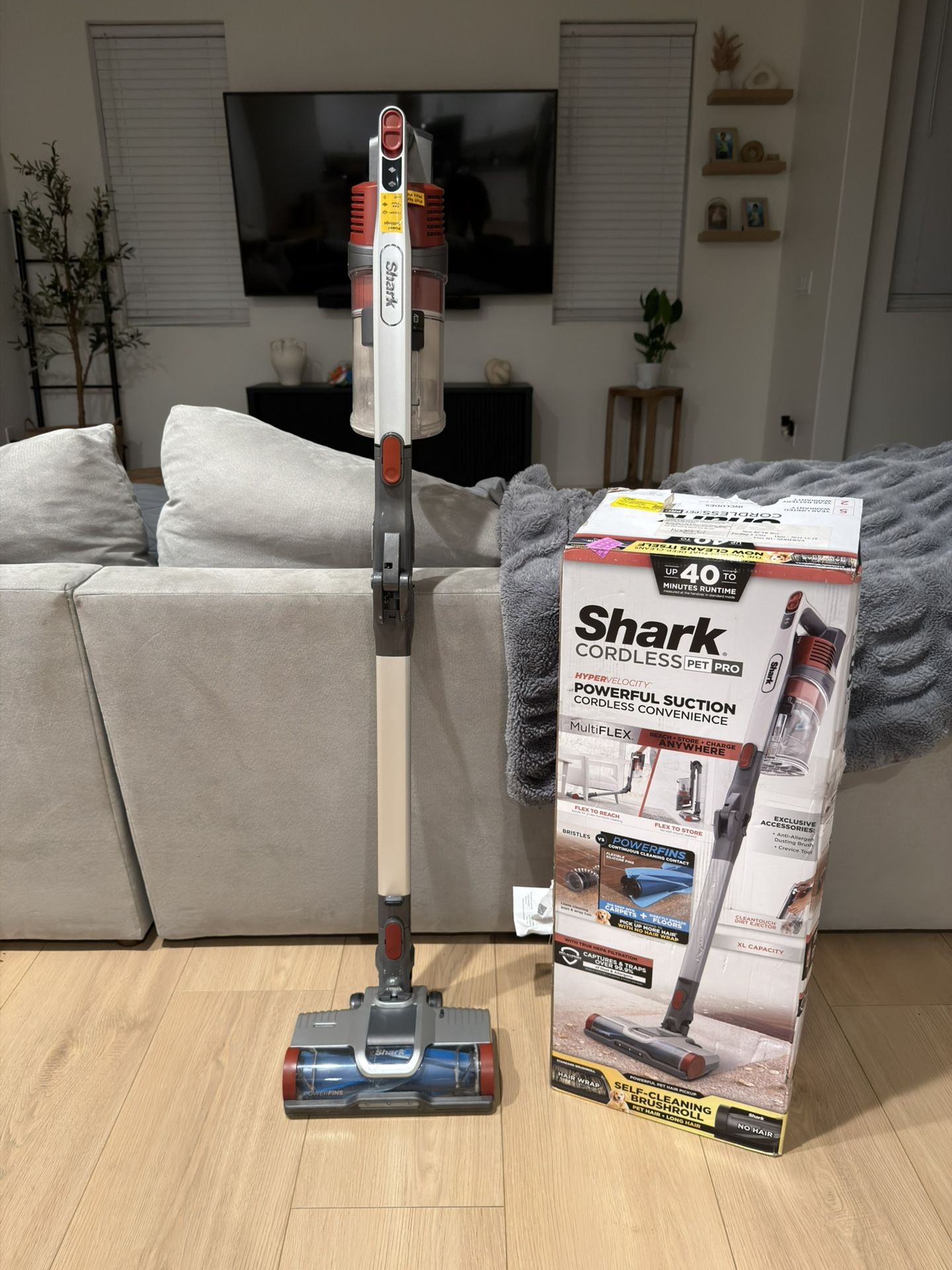 Shark Cordless Pet Pro Stick Vacuum