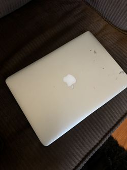 Apple MacBook Air -128GB SSD Mojave Good Condition