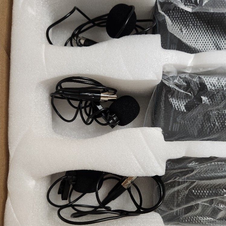 Tbaxo Wireless Microphone System UHF 8 Channel 8 Lavalier 8 Bodypacks 8