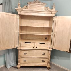 FRENCH DRESSER