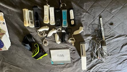 Wii with games