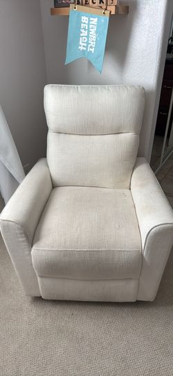 Off white glider chair