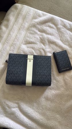 Navy MK pouch with wallet