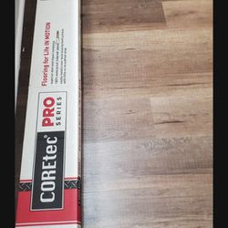 100 Lb Tile Floor Roller for Sale in Waterbury, CT - OfferUp