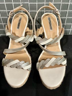 Tahari Wedge Espadrille Sandals Women’s 6 1/2B