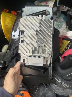 BMW X5 G05Harmon Kardon Amps 2019-2023