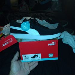 New Puma 9 1/2 Shoes Never Worn Or Out Of Box.Obo