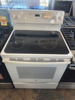 USED ELECTRIC STOVE