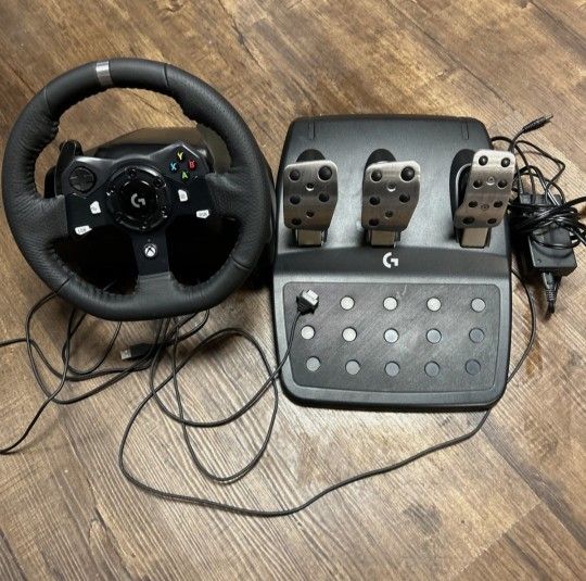 Logitech G920 Wheel Xbox / PC