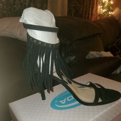 nine west pump