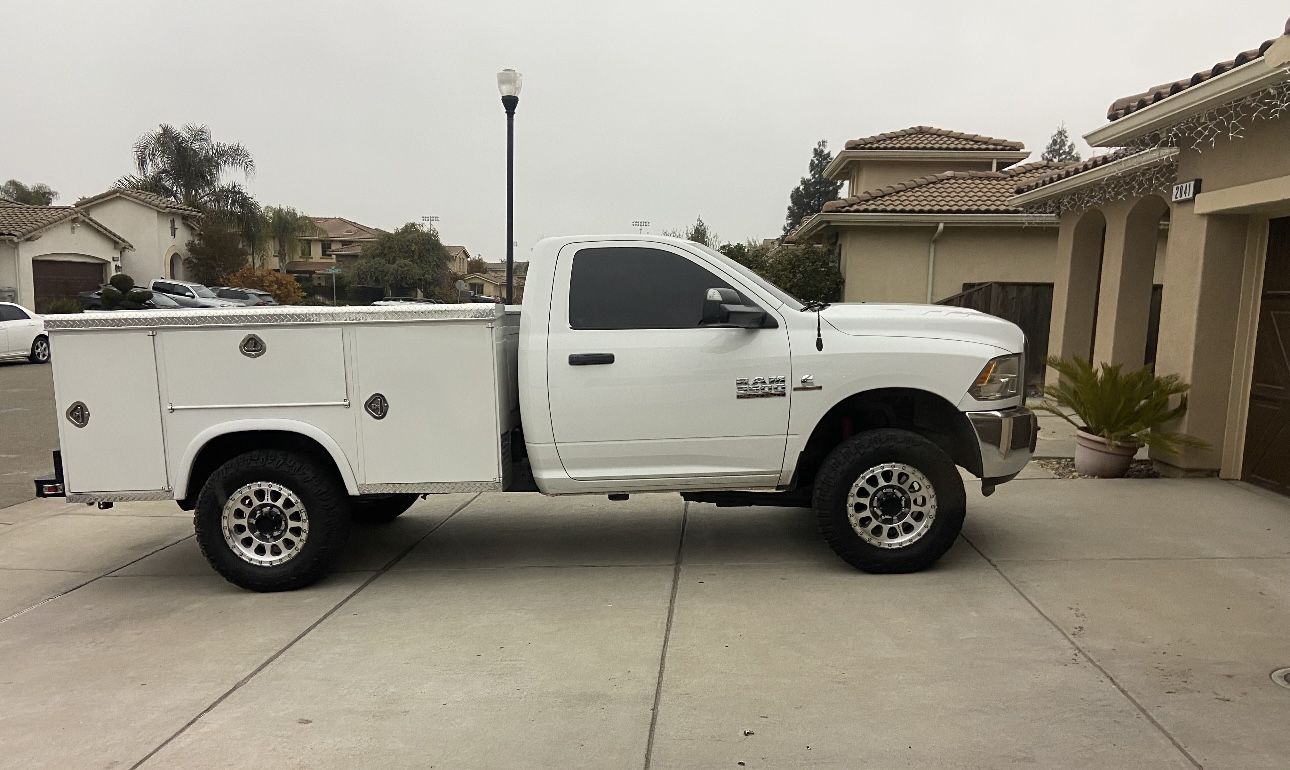 2018 Dodge Ram 3500