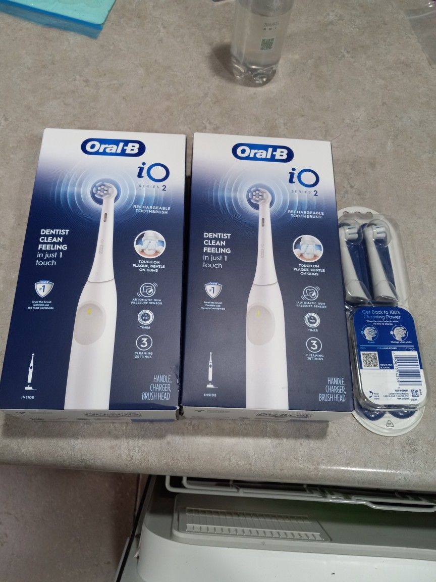 Oral B iO Series 2, Toothbrush,  Oral-B, Oral -B, Series 2, iO Series 2, 