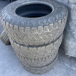 LT265/70R17 tires
