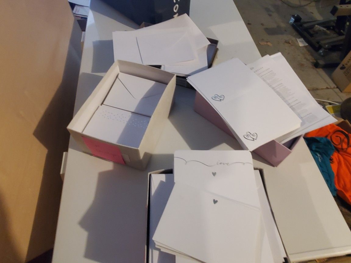 FREE!! Wedding Invites/envelopes