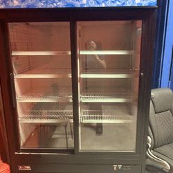 $1,600 Convenience store 2 Door Refrigerator 