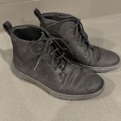 Clark’s Cloudstepper Boots  - Men’s