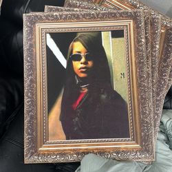Aaliyah Poster/decor