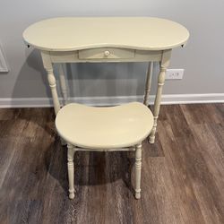 Antique vintage vanity dressing table desk w/matching stool furniture for perfect for a little girls room.  Almond in color. Measurements are in the p