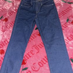 Women’s Levi’s Jeans