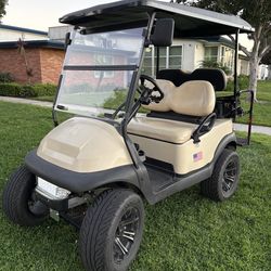 Club Car Precednt Golf cart. Ca Registration in hand