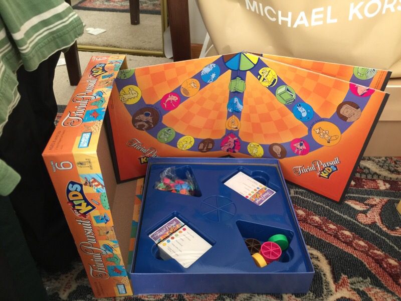 Trivial pursuit for kids, game
