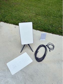 Starlink satellite dish - barely used while on the road