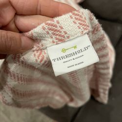 Big Queen Threshold Blanket 