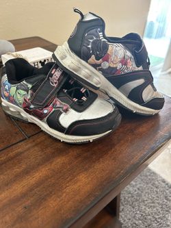 Avengers light up kids shoes