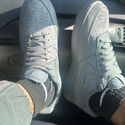 Size 9 Air Force Ones 