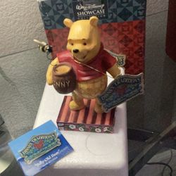 Jim Shore Disney Traditions Winnie The Pooh 