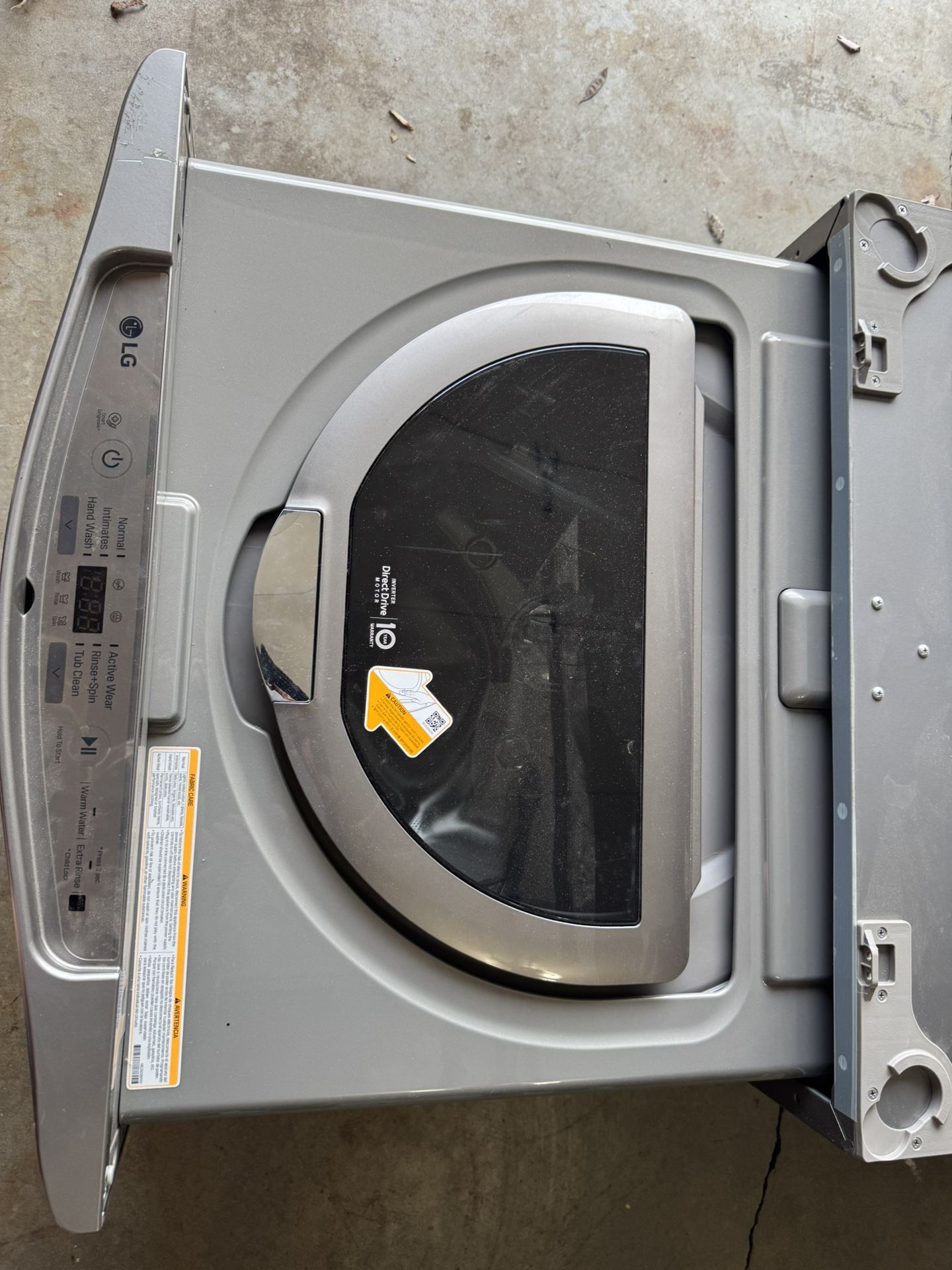 LG Pedestal Washer-new