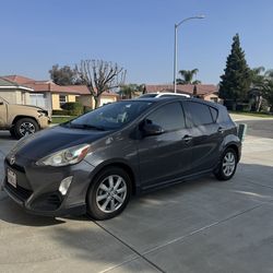 2017 Toyota Prius C