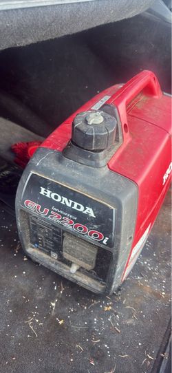 Honda EU2200I generator