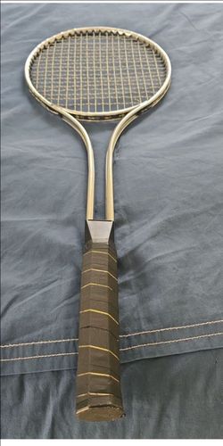 Badminton Racquet
