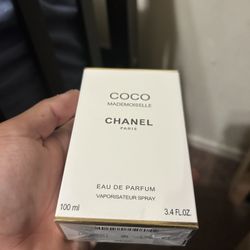 Coco De Channel
