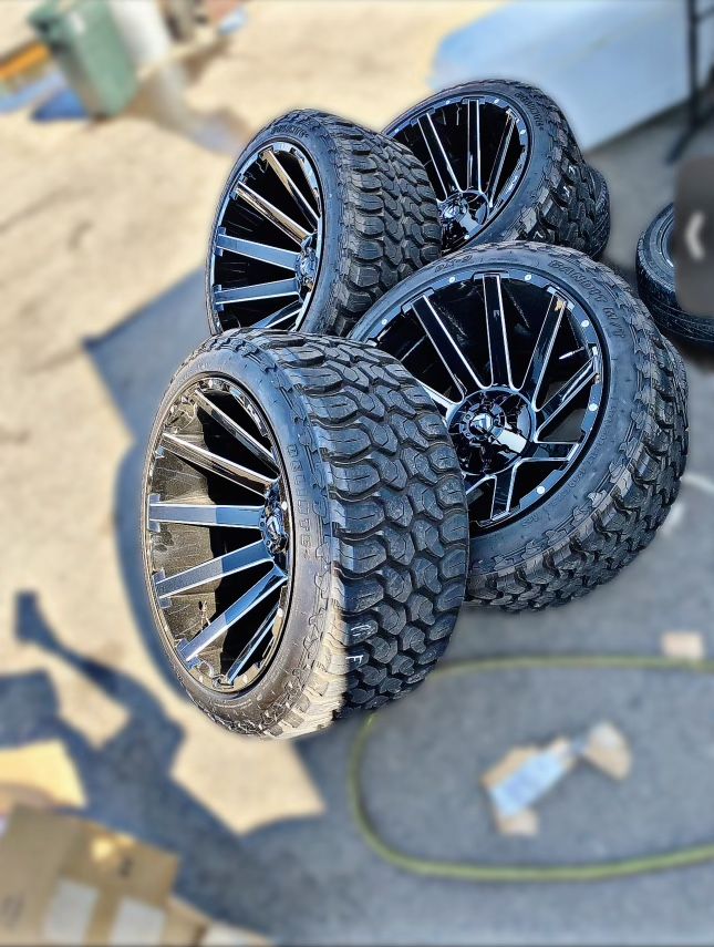 Fuel Wheels With Tires For Jeep Wrangler 