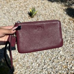 coach wristlet wallet