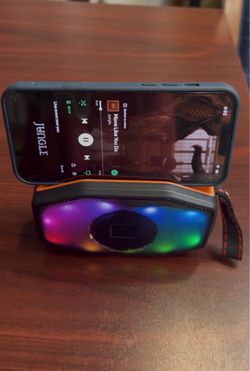 Bluetooth Speaker- horizontal