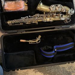 Bundy alto Saxophone 