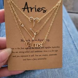 Three-piece Necklace Set