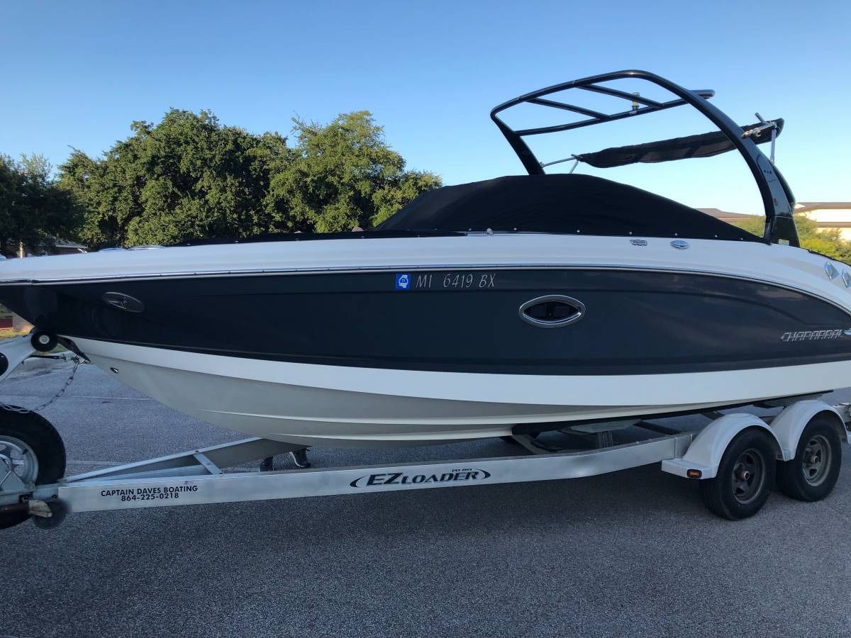 2015 Chaparral 246 SSI Deluxe Edition