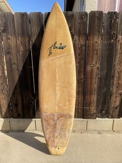 Old Skool Rusty Surfboard