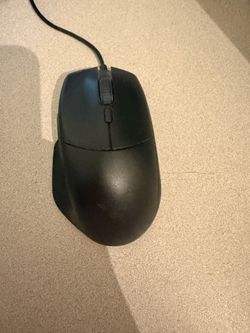 Razer basilik essential gaming mouse