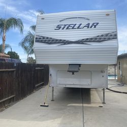 2008 Stellar/rv/camper/trailer